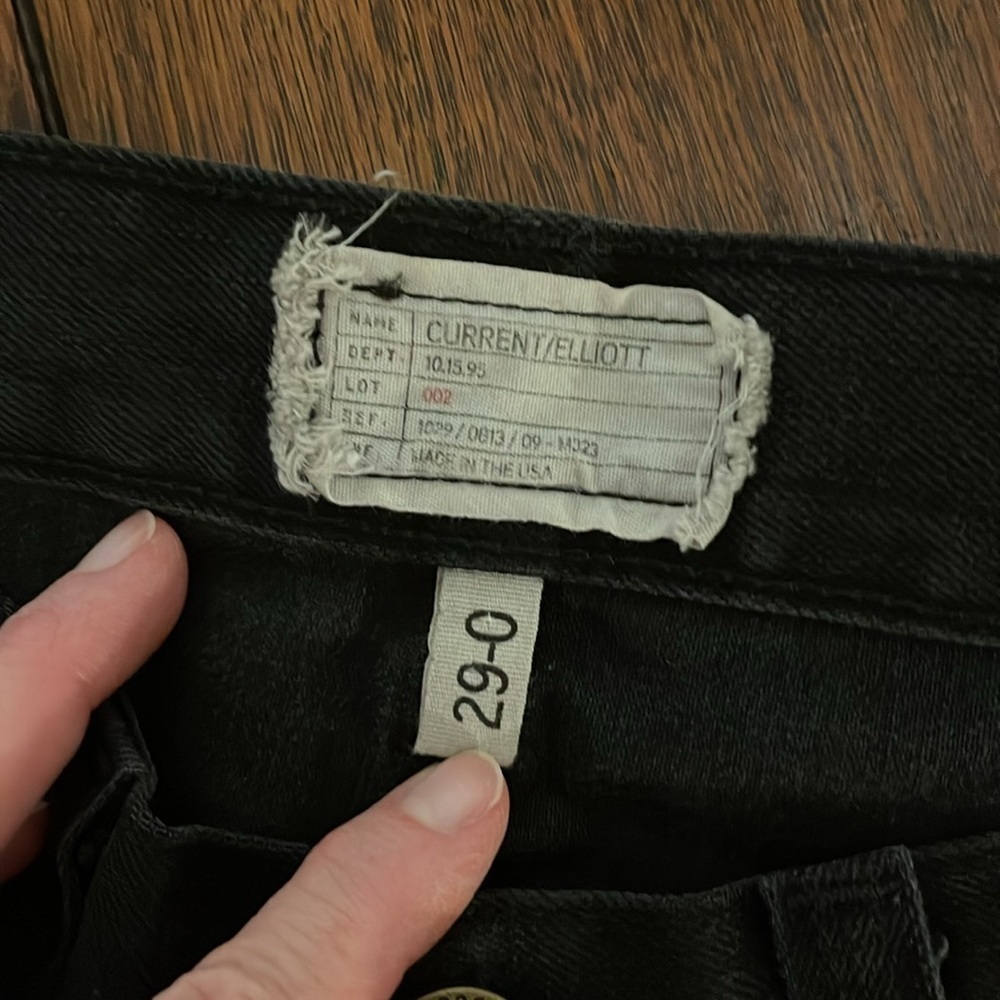 Current/Elliott The Slim Straight Black Denim Jeans Size 29 NWT - Picture 4 of 9